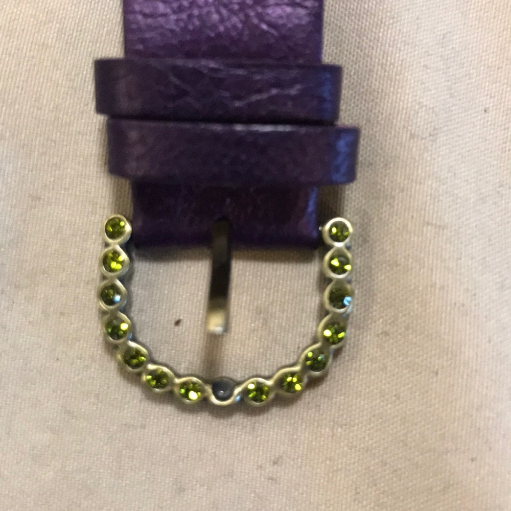 watch - Picture 2 of 5